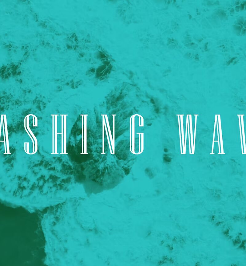 Crashing Waves